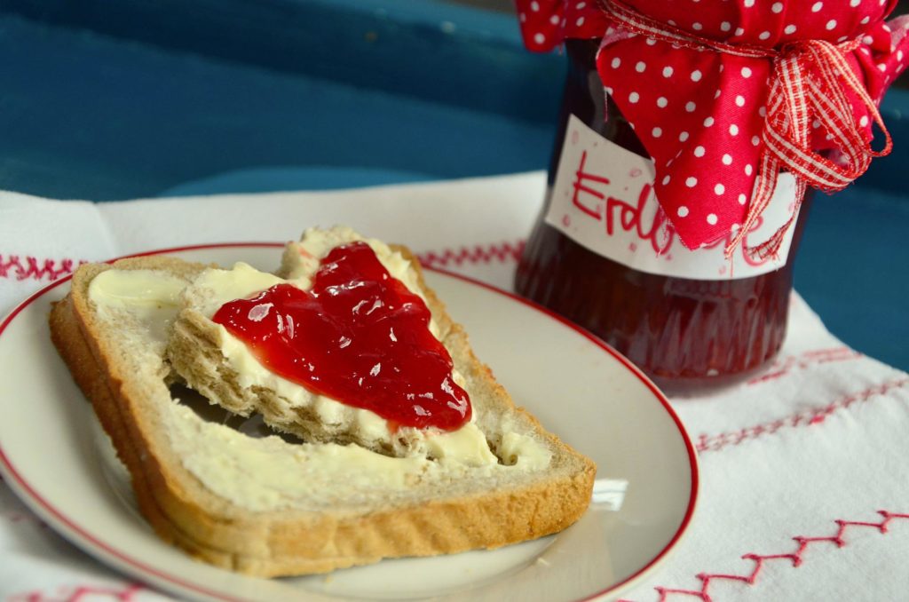 selbstgemachte Marmelade schmeckt am besten